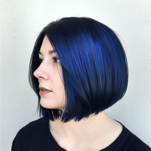 corte bob azul oscuro elegante