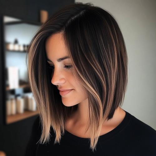 Long bob con estilo y volumen